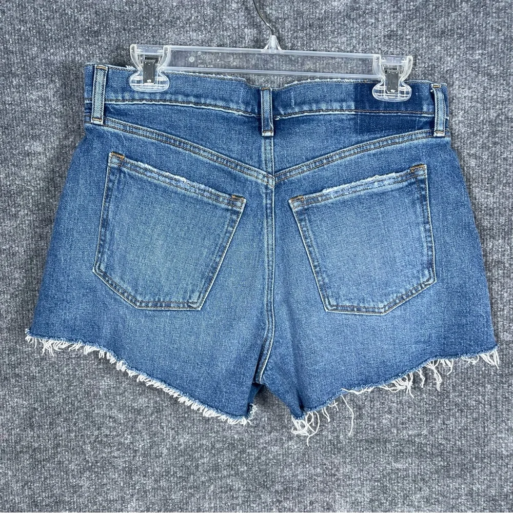 NWT Abercrombie & Fitch Women’s 28 6 Curve Love The Mom Short Mid Rise Jeans - Picture 3 of 5